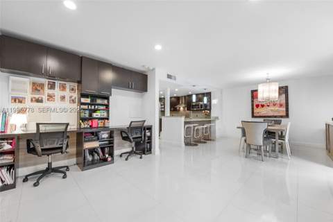 7075 SW 67th Ave 14, South Miami FL - photo 13 of 20
