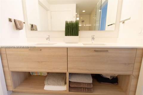 16385 Biscayne Blvd 719, North Miami Beach FL - photo 22 of 45