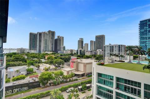 121 NE 34th St 902, Miami FL - photo 19 of 25