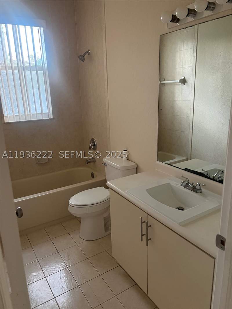 3 bedroom Condominium at 2826 SE 16th Pl 203, Shoma Condo At Keys Cove, Homestead — photo 5