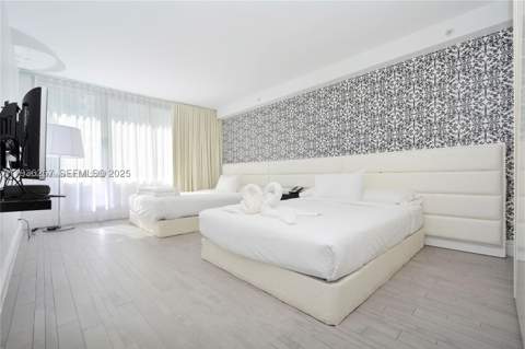 1100 West Ave 1220, Miami Beach FL - photo 12 of 14