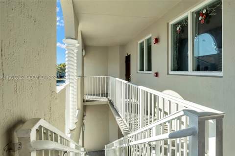 1543 SE 25th St 204, Homestead FL - photo 10 of 50