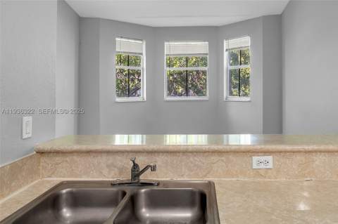 1543 SE 25th St 204, Homestead FL - photo 21 of 50