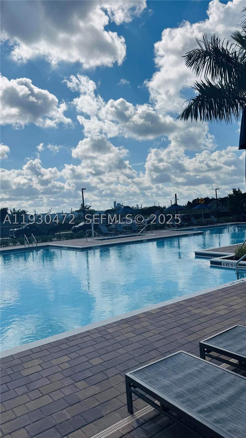 3 bedroom Townhouse at 12970 SW 232nd Ter, Kendall Assemblage Sotuh, Homestead — photo 2