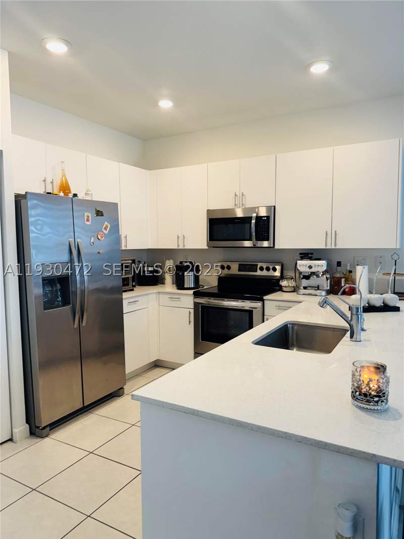3 bedroom Townhouse at 12970 SW 232nd Ter, Kendall Assemblage Sotuh, Homestead — photo 5