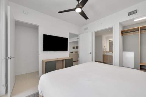 601 NE 1st Avenue 3809, Miami FL - photo 18 of 40