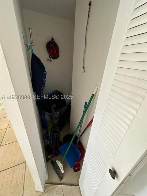 3300 NE 191st St 518, Aventura FL - photo 6 of 29