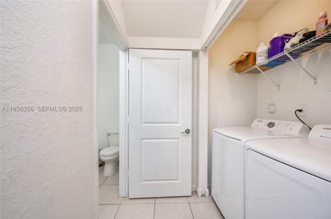 23061 SW 128th Pl, Miami FL - photo 7 of 28