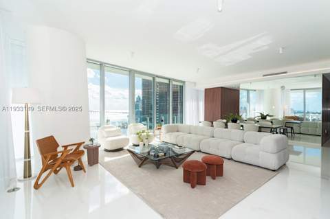 300 Biscayne Blvd Way 1901, Miami FL - photo 10 of 57