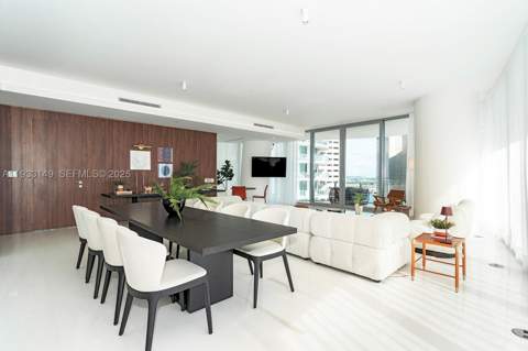 300 Biscayne Blvd Way 1901, Miami FL - photo 15 of 57