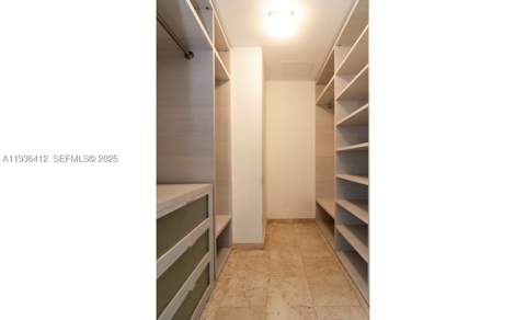 68 SE 6th St 2010, Miami FL - photo 21 of 30