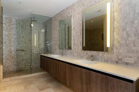 68 SE 6th St 2010, Miami FL - photo 22 of 30