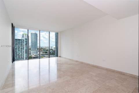 68 SE 6th St 2010, Miami FL - photo 7 of 30