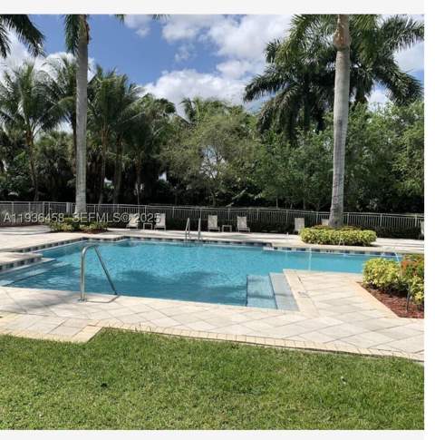 5300 NW 87th Ave 601, Doral FL - photo 10 of 10
