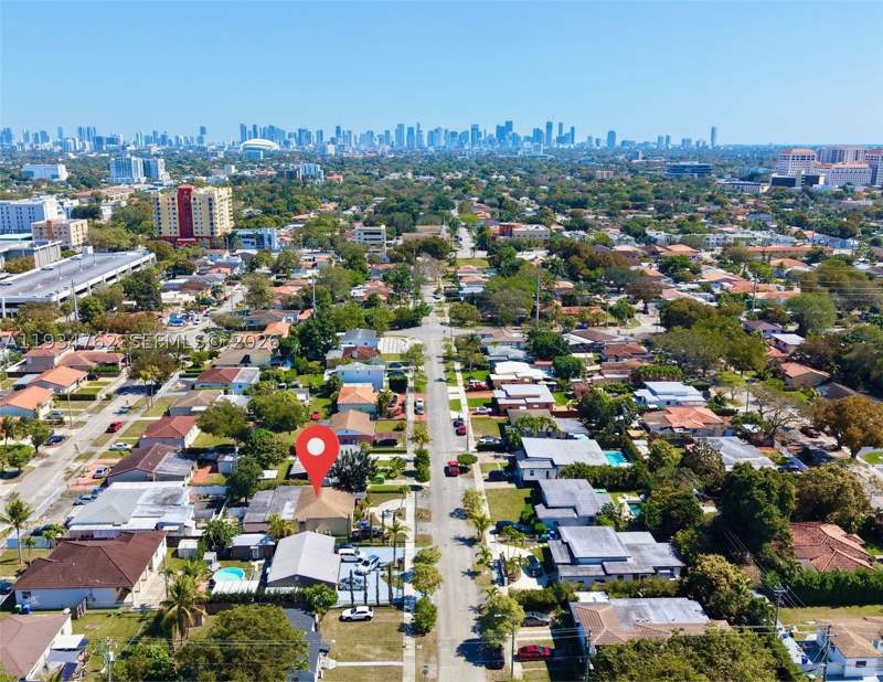 4 bedroom SingleFamilyResidence at 4361 SW 3rd St, Roosevelt Heights Addn, Miami — photo 4