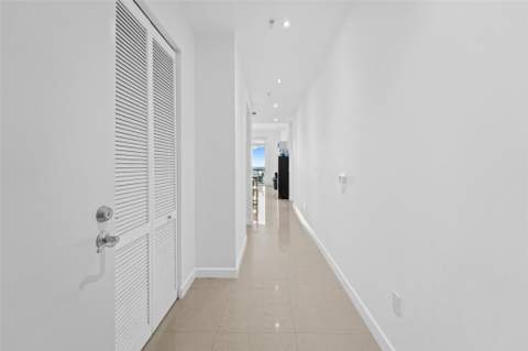 185 SW 7th Street 4403, Miami FL - photo 19 of 24