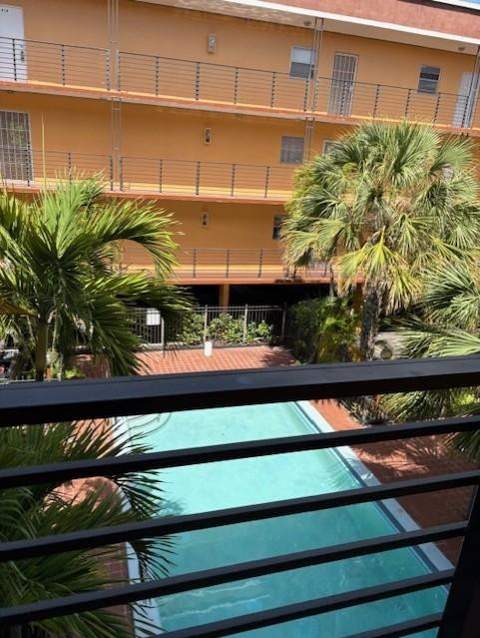 365 NE 125th Street 305, North Miami FL - photo 12 of 22