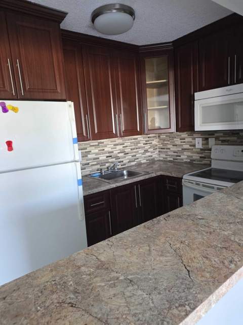 365 NE 125th Street 305, North Miami FL - photo 21 of 22