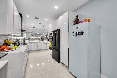 16911 SW 115th Ave, Miami FL - photo 7 of 30
