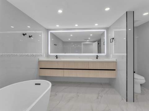 19707 Turnberry way 25D, Aventura FL - photo 19 of 34