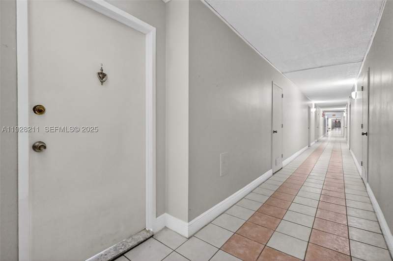 2 bedroom Condominium at 7135 Collins Ave 1015, Burleigh House Condo, Miami Beach — photo 3