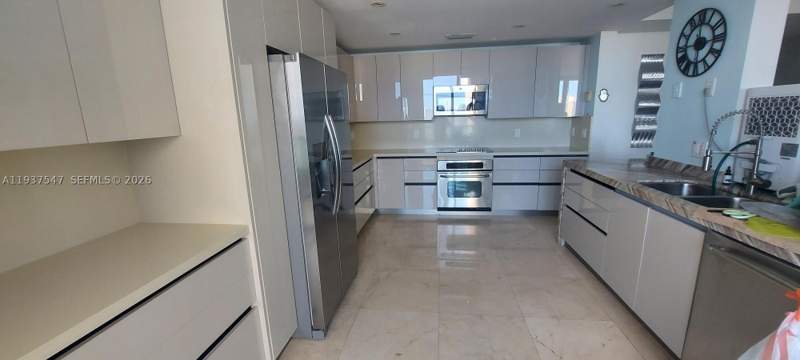 3 bedroom Condominium at 3330 NE 190th St Mph15, Aventura Marina Condo Num, Aventura — photo 2