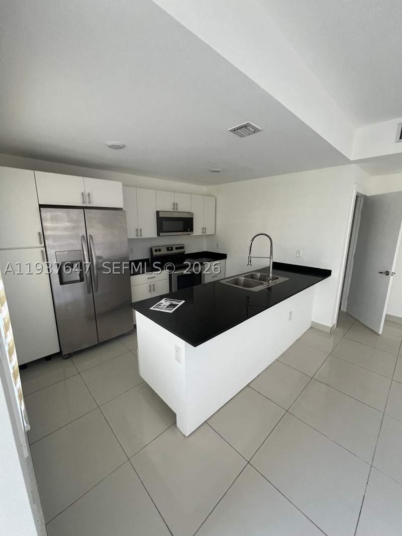 4 bedroom Townhouse at 13937 SW 259th Way, Paradise Gardens, Homestead — photo 4