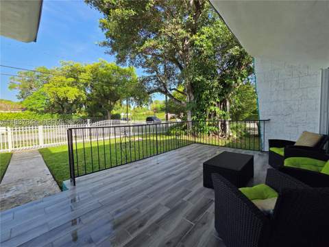 13895 NE 11th Ave, North Miami FL - photo 6 of 60