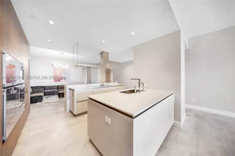 18501 Collins Ave 2502, Sunny Isles Beach FL - photo 11 of 28
