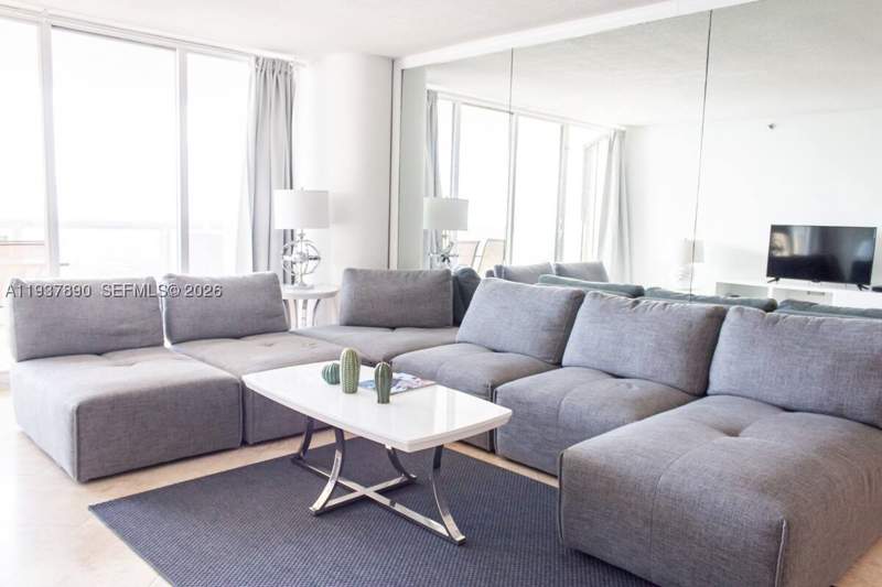 2 bedroom Condominium at 1717 N Bayshore Dr B-4141, Venetia Condo, Miami — photo 2