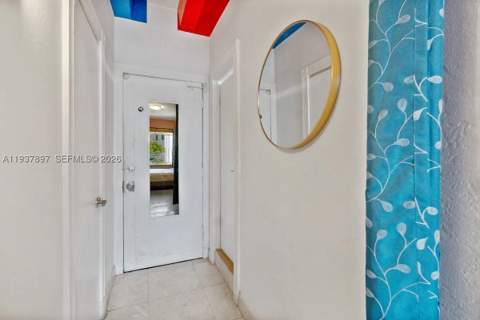 255 W 24th St 234, Miami Beach FL - photo 9 of 17