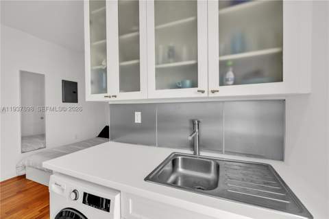 439 15th St 2, Miami Beach FL - photo 10 of 20