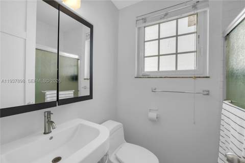 439 15th St 2, Miami Beach FL - photo 12 of 20