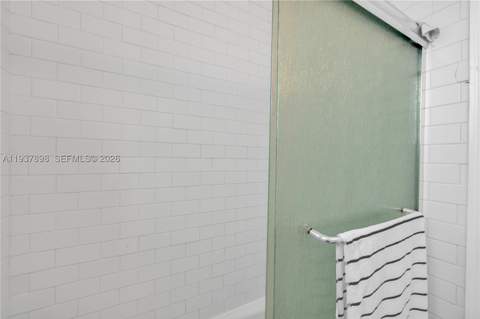 439 15th St 2, Miami Beach FL - photo 13 of 20