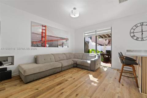 3436 W 90th St, Hialeah FL - photo 11 of 43