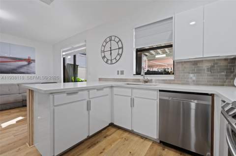 3436 W 90th St, Hialeah FL - photo 6 of 43
