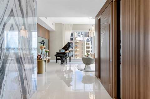900 Brickell Key Blvd 2004, Miami FL - photo 7 of 35