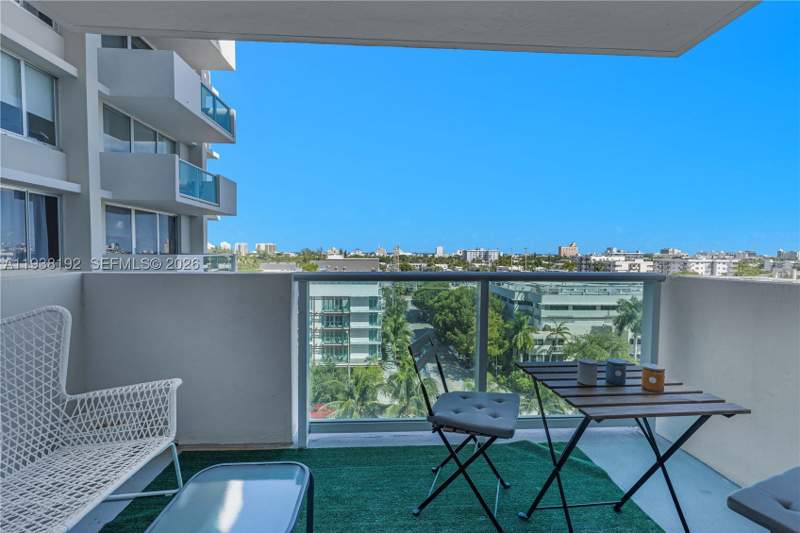 0 bedroom Condominium at 1200 West Ave 811, Mirador 1200 Condo, Miami Beach — photo 5