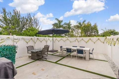 11431 W 32nd Ln, Hialeah FL - photo 11 of 19