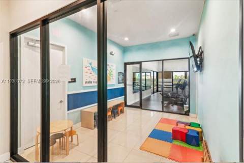 11431 W 32nd Ln, Hialeah FL - photo 17 of 19