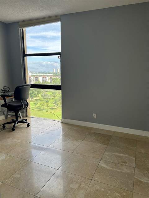 20301 W Country Club Drive 1222, Aventura FL - photo 21 of 47