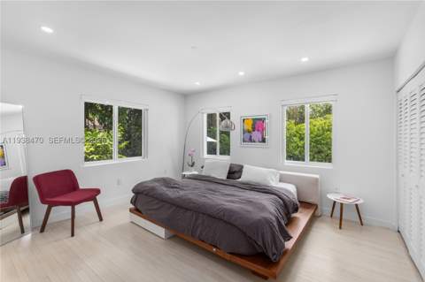 741 NE 87th St, Miami FL - photo 9 of 26
