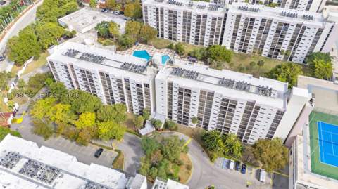 16919 N Bay Rd 118, Sunny Isles Beach FL - photo 15 of 20