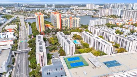16919 N Bay Rd 118, Sunny Isles Beach FL - photo 16 of 20