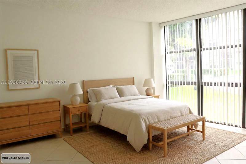 1 bedroom Condominium at 16919 N Bay Rd 118, Plaza Of Americas Condo P, Sunny Isles Beach — photo 5