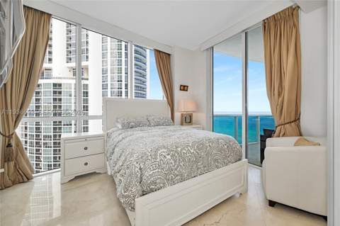 18101 Collins Ave 1609, Sunny Isles Beach FL - photo 17 of 25