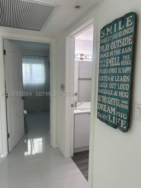 801 15th St 202, Miami Beach FL - photo 6 of 15