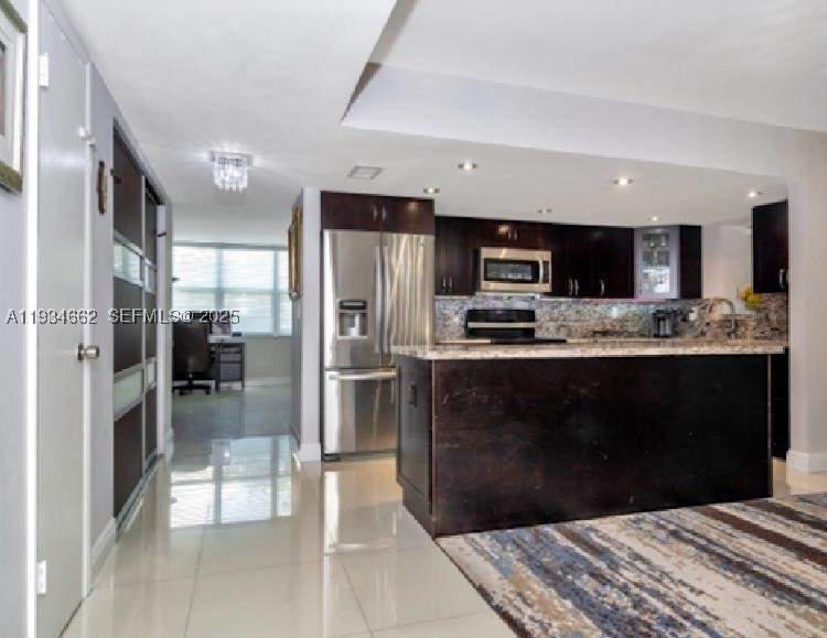 4 bedroom Condominium at 20401 NE 30th Ave 108-8, Villa Dorada, Aventura — photo 2