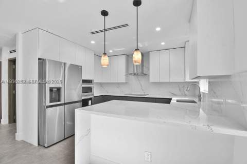 7902 SW 67th Ave, South Miami FL - photo 9 of 26