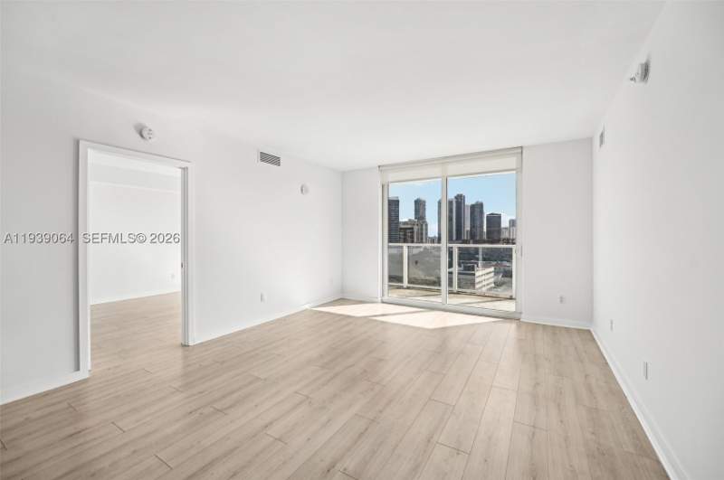 2 bedroom Condominium at 4250 Biscayne Blvd 1516, 4250 Biscayne Boulevard C, Miami — photo 5